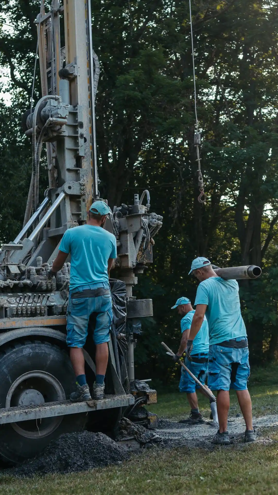 Servici foraje puturi